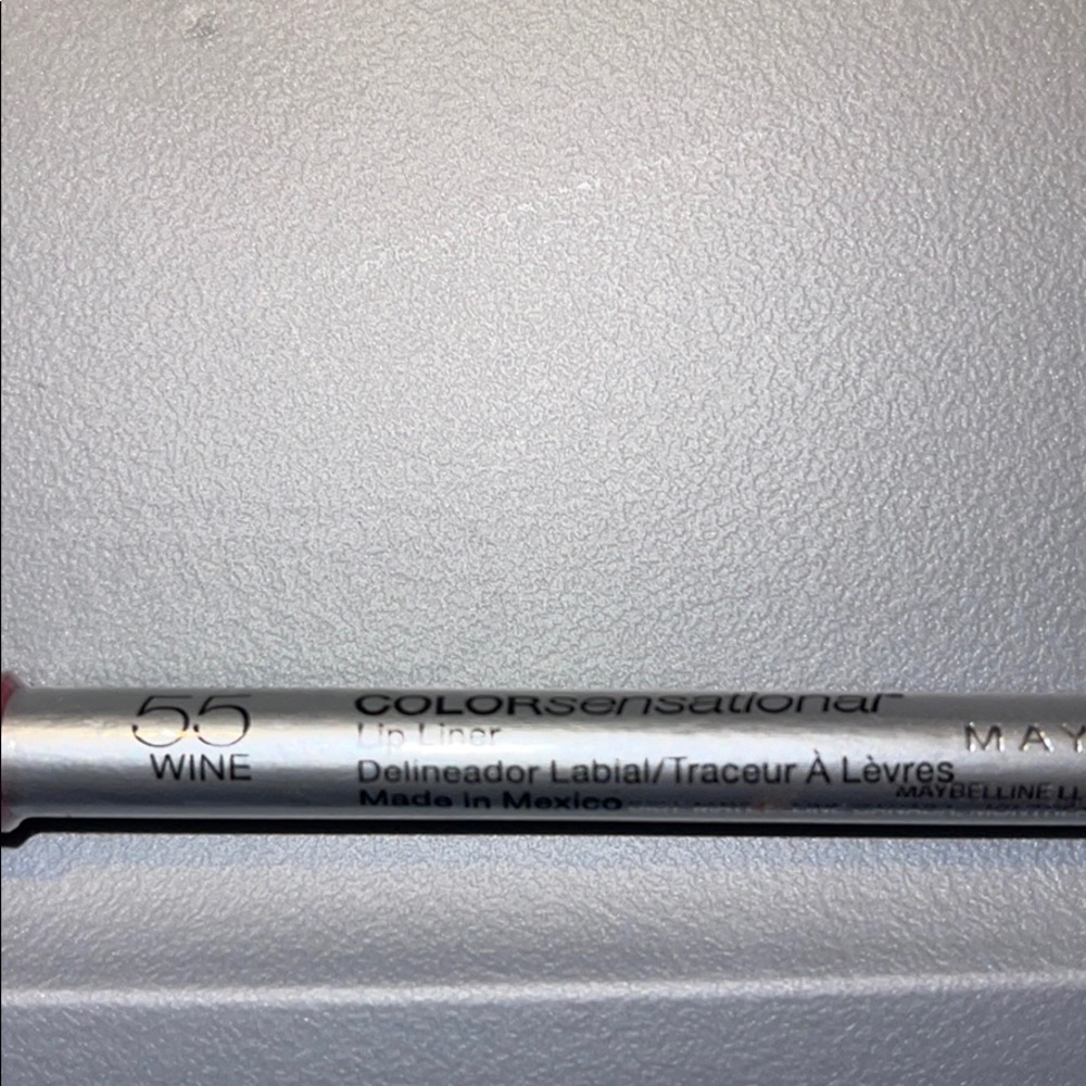 ColorSendstional Lip Liner